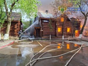 Подробнее о статье «Искра попала в трубу»: названа причина пожара в банном комплексе в «Лосином острове»