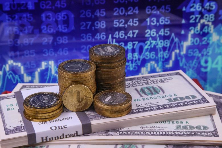 Подробнее о статье Доллар будет снова по 130? Курсы валют сегодня, 8 июня, что с евро и юанем