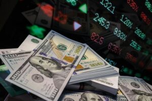 Подробнее о статье Доллар скоро будет по 60 рублей? Курсы валют 28 мая, что с евро и юанем