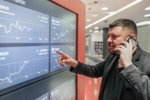 Подробнее о статье МосБиржа зафиксировала аномалию с долларом