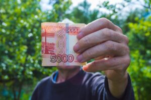 Подробнее о статье От 100 до 200 тысяч: кто получает самые большие пенсии — составили список