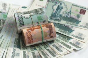Подробнее о статье Рубль ждет крах? Курсы валют сегодня, 9 июня, что с долларом, евро и юанем