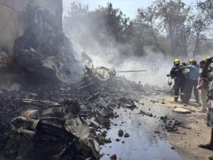 Подробнее о статье «Выживших нет»: индийская полиция пришла к трагичным выводам после крушения Boeing
