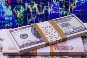 Подробнее о статье Доллар рухнет до 60 рублей? Каковы курсы валют 20 июля, что с евро и юанем