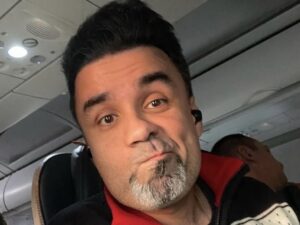 Подробнее о статье Погиб известный спортивный комментатор Александр Гришин