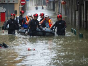Подробнее о статье Как минимум 15 человек погибли в дружественной стране из-за супертайфуна «Рагаса»