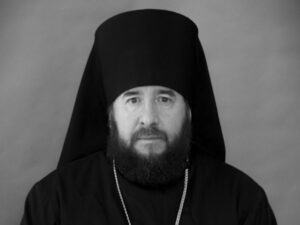 Подробнее о статье Российского священника застрелили во время установки креста