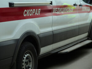 Подробнее о статье Дорожный знак убил ребенка в российском городе