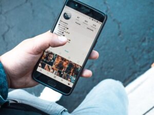 Подробнее о статье «Одежда расплавилась на теле»: телефон отправил школьника в ожоговый центр