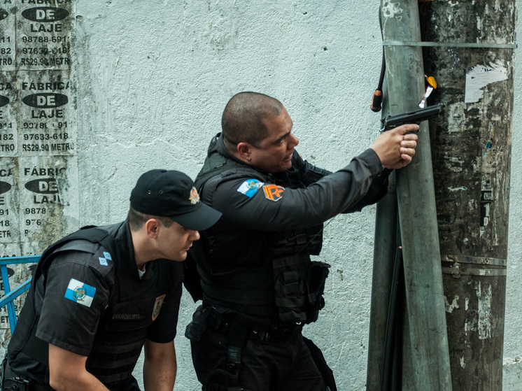 Подробнее о статье Полицейский рейд против криминала напомнил о проблемах безопасности мегаполиса