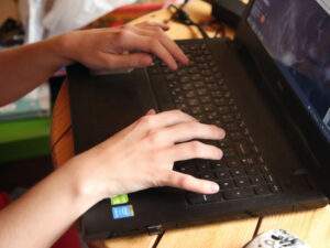 Подробнее о статье Садист «Белый тигр» обвинен в транслировавшейся в прямом эфире смерти подростка