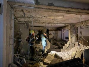 Подробнее о статье Жители дома в Красногорске, пострадавшего от БПЛА, опасаются за ремонт