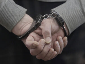 Подробнее о статье Актера Алексея Яничева задержали в третий раз за два года