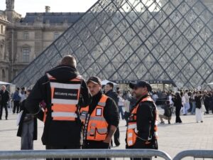 Подробнее о статье Еще четверо арестованы в связи с самым громким ограблением года