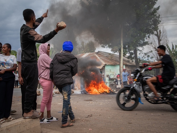 Подробнее о статье Около 700 человек погибли в ходе протестов против выборов