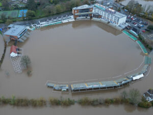 Подробнее о статье Парализовавший европейскую страну шторм открыл дорогу рекордным морозам