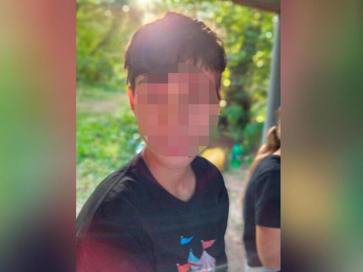 Подробнее о статье «Шквал сплетен»: соседи семьи погибшего 14-летнего зацепера из Лобни рассказали о состоянии родителей