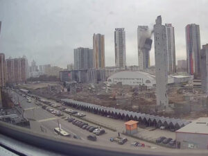 Подробнее о статье «Снежком» на оба ваши дома: сотни машин пострадали при обрушении колонны