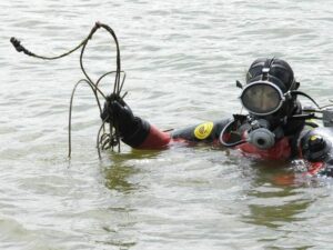 Подробнее о статье В реке нашли тело парня, которого месяц искали волонтеры и полиция