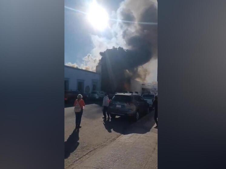 Подробнее о статье В результате пожара в универмаге погибли по меньшей мере 23 человека