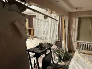 Подробнее о статье В жилом доме в Ачинске, где пострадала женщина, взорвался баллончик от насекомых