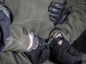 Подробнее о статье Задержаны мошенники, обманывавшие граждан под предлогом замены счетчиков