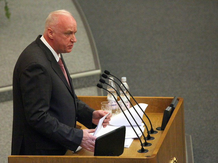 Подробнее о статье Бастрыкин заинтересовался делом бойца ММА, избивавшего памятник