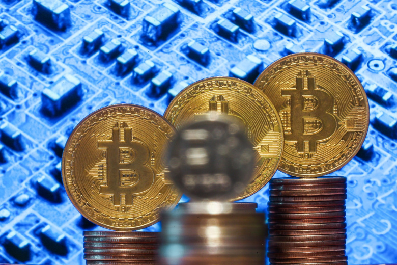 Подробнее о статье Центробанк может ограничить доступ к криптовалютам для россиян