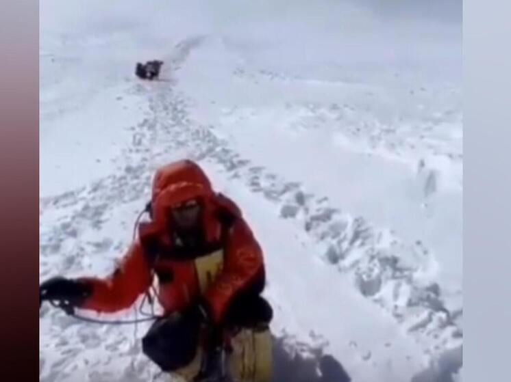 Подробнее о статье Девушка, брошенная парнем на вершине австрийской горы, погибла из-за переохлаждения