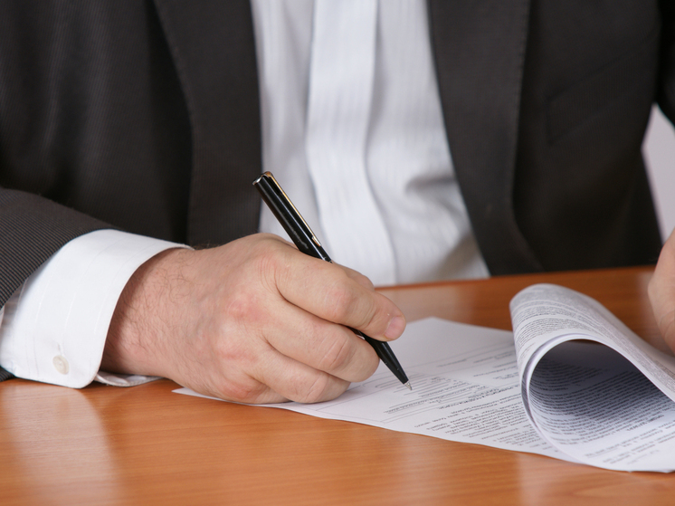 Подробнее о статье Кровавый след наследства: сын первого космонавта Украины Каденюка не пережил имущественных дрязг