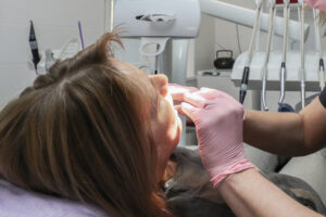 Подробнее о статье Стоматолог рассказала, как увеличатся цены на лечение зубов в 2026 году