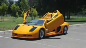 Подробнее о статье Уникальный суперкар звезды NBA выставили на аукцион