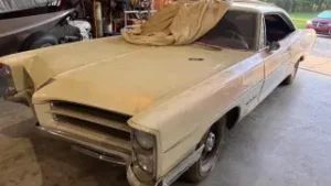 Подробнее о статье На eBay продают редчайший Pontiac, простоявший в гараже более 30 лет