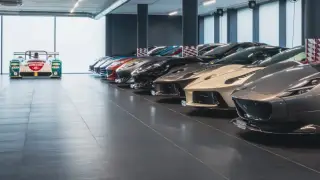 Подробнее о статье Тайная коллекция суперкаров в Швейцарии может стать главным аукционом десятилетия